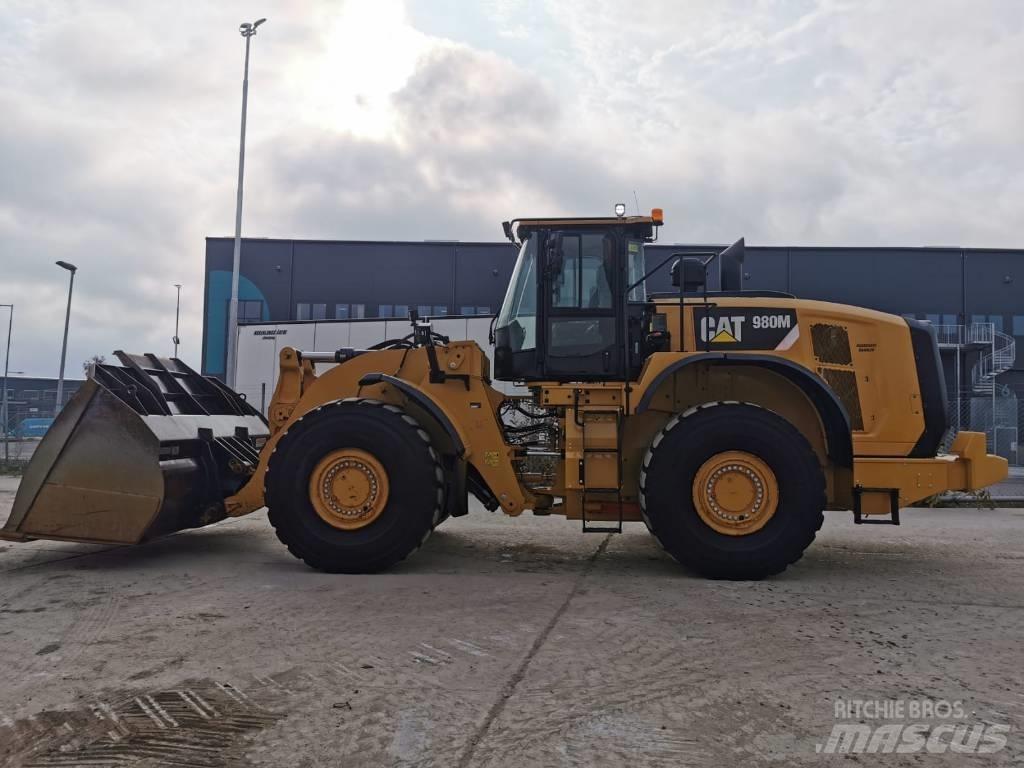 CAT 980M Ładowarki kołowe