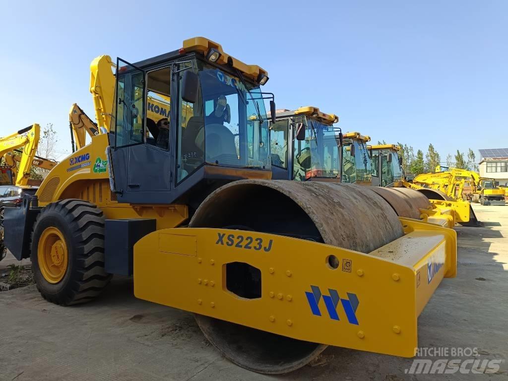 XCMG XS 223 J Walce jednobębnowe