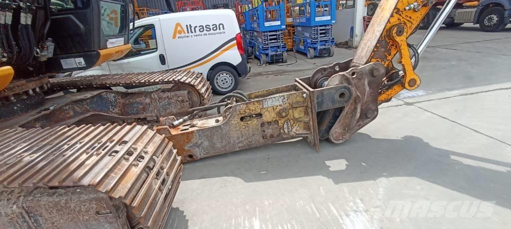 JCB JS 210 LC Koparki gąsienicowe