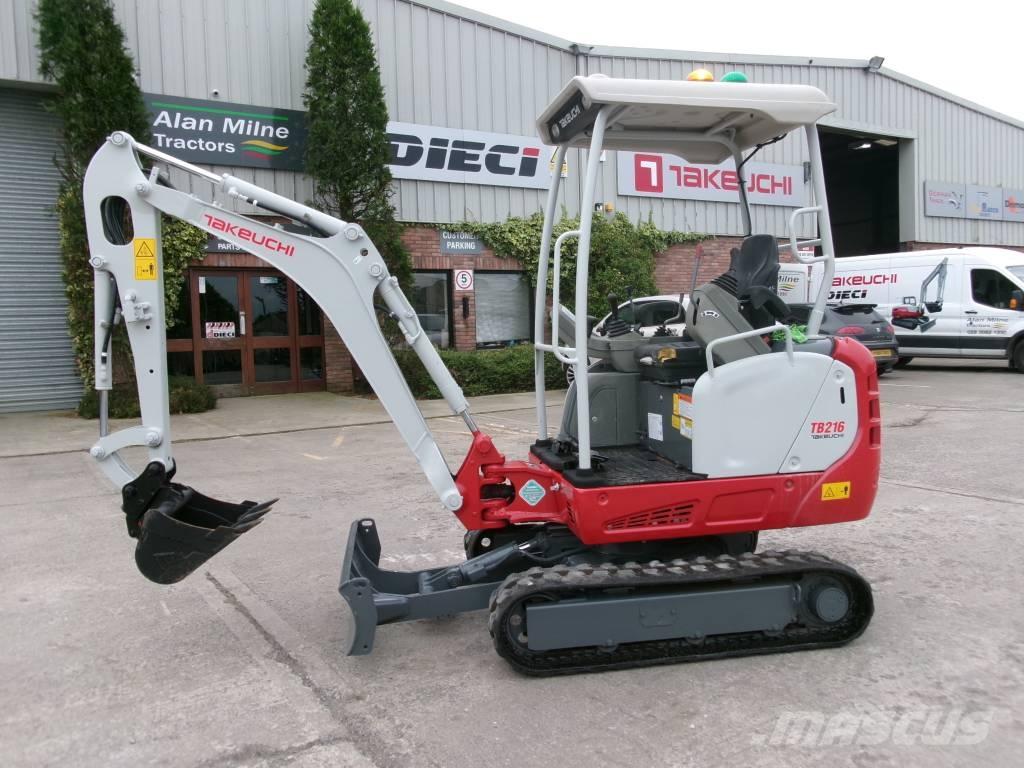 Takeuchi TB 216 Minikoparki