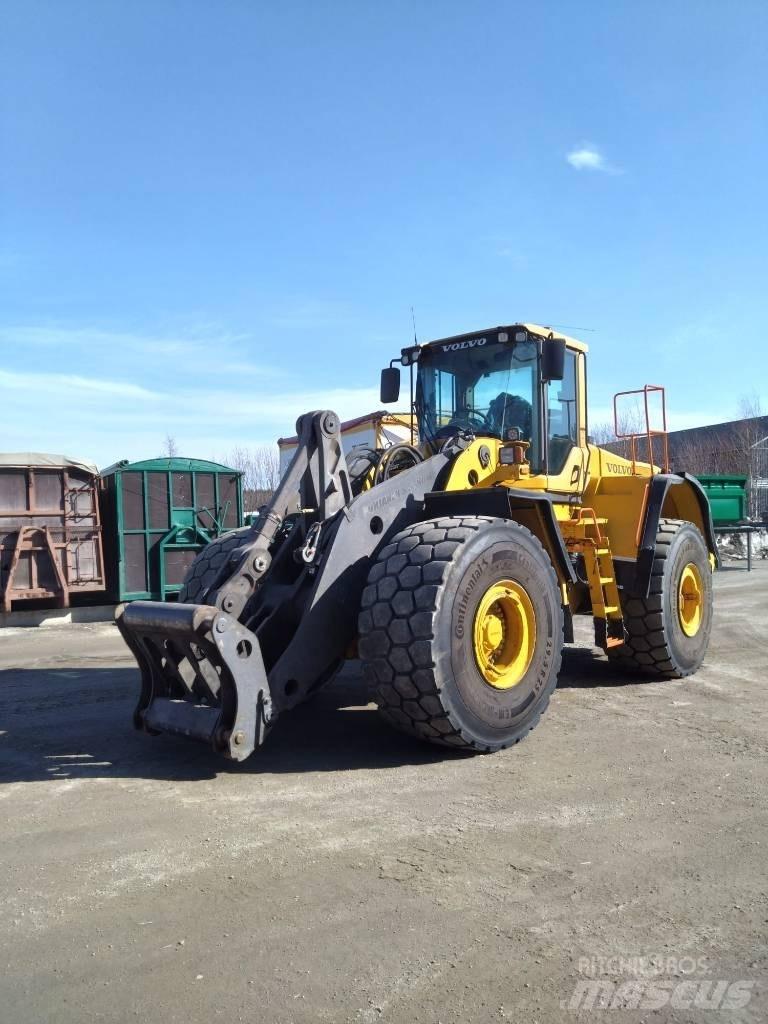 Volvo L 220 F Ładowarki kołowe