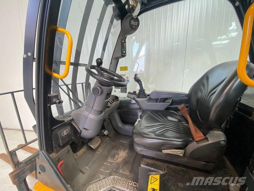 JCB TLT30-19D-2WD Wózki Diesla