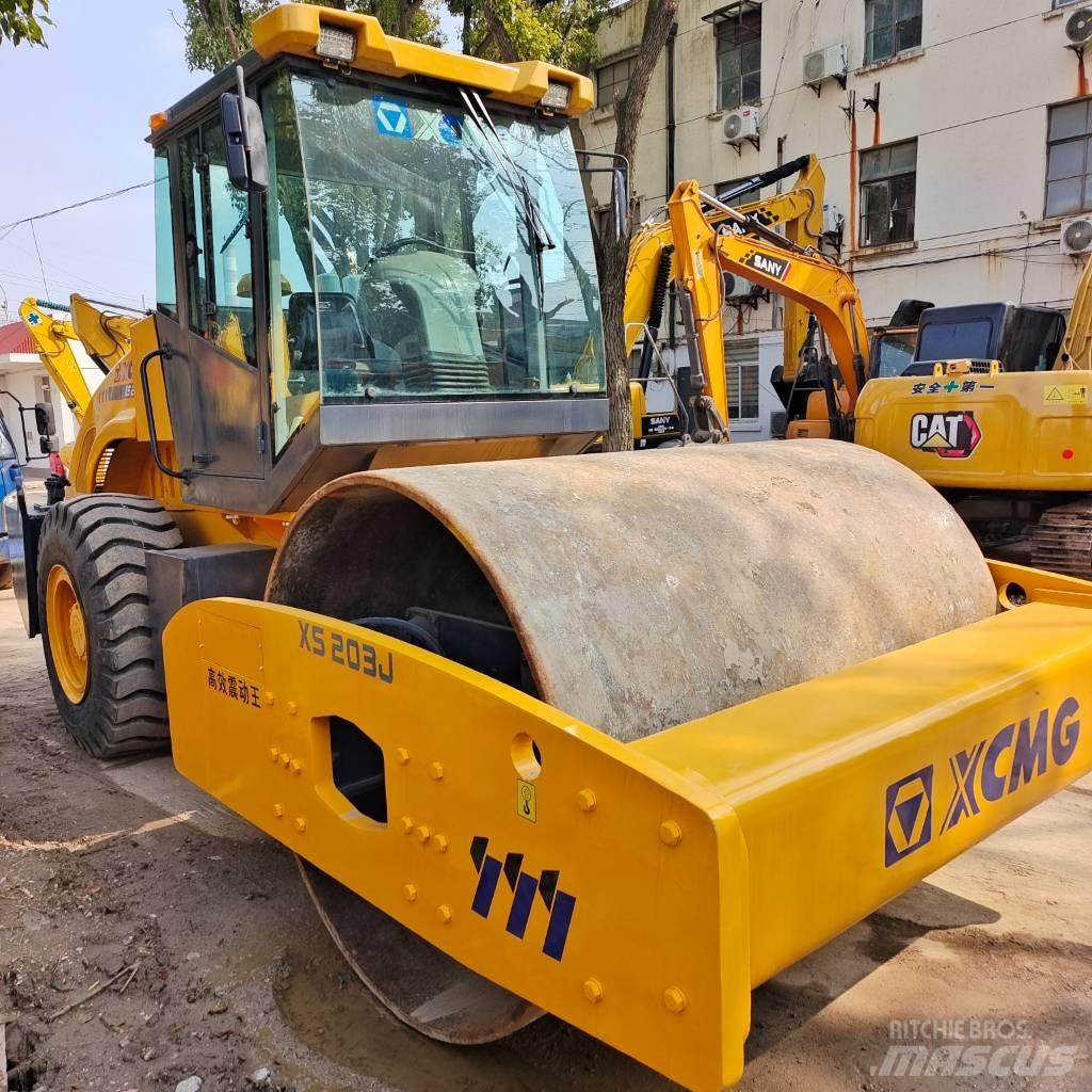 XCMG XS 202J Walce jednobębnowe