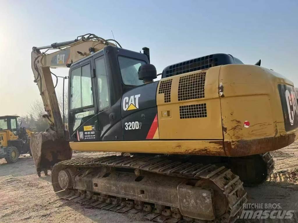CAT 320 D2 Koparki gąsienicowe