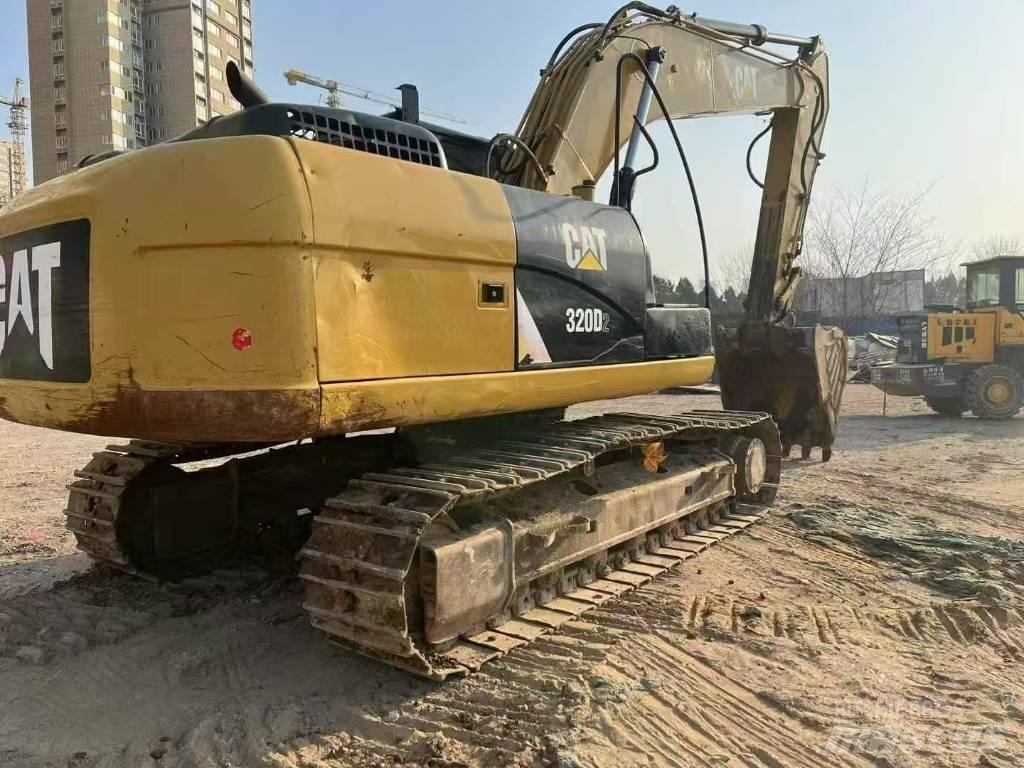 CAT 320 D2 Koparki gąsienicowe