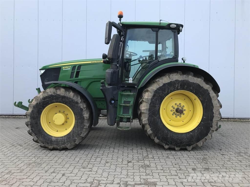 John Deere 6250R Ciągniki rolnicze