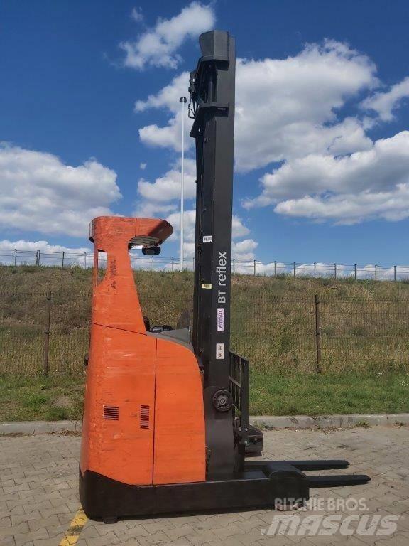 BT RR E 160 Wózki widłowe wysokiego składowania