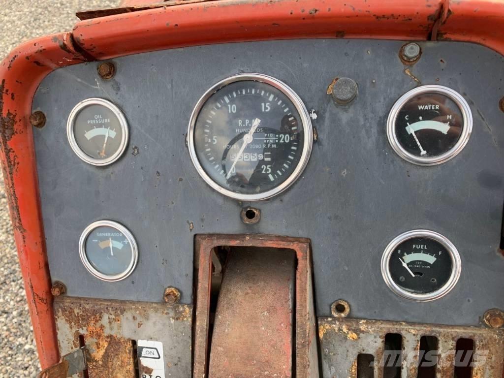 Massey Ferguson 1100 Ciągniki rolnicze