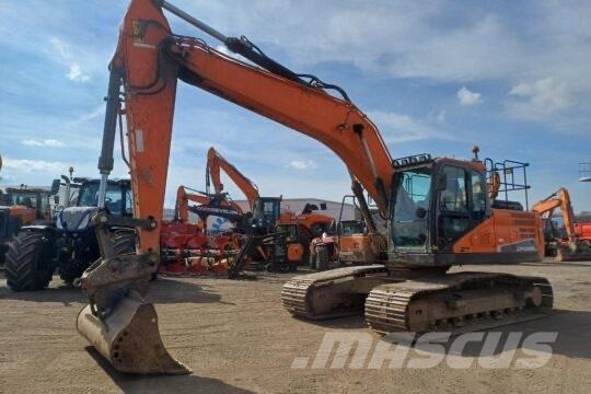 Develon DX225LC-5 Koparki gąsienicowe