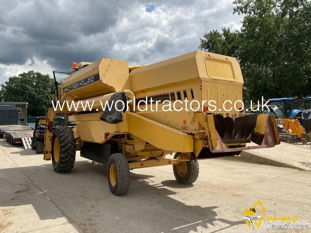 New Holland TC 54 Kombajny zbożowe