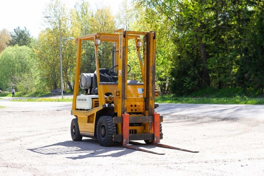 Toyota 02-4FG10 Wózki LPG