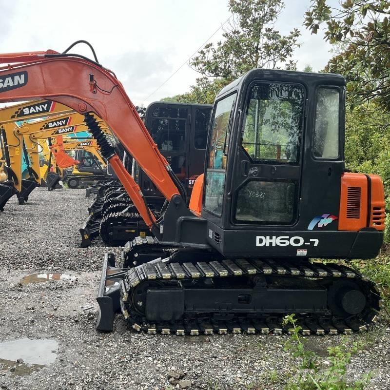 Doosan DH 60 Minikoparki