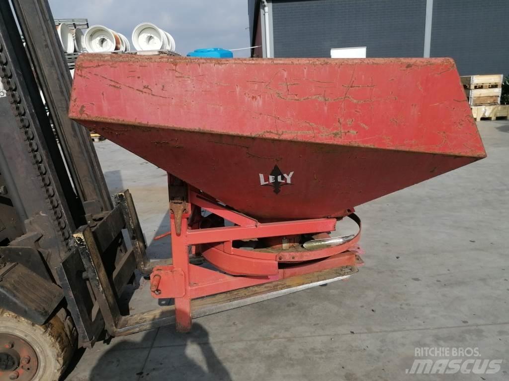 Lely 900 Maszyny rolnicze - Inne