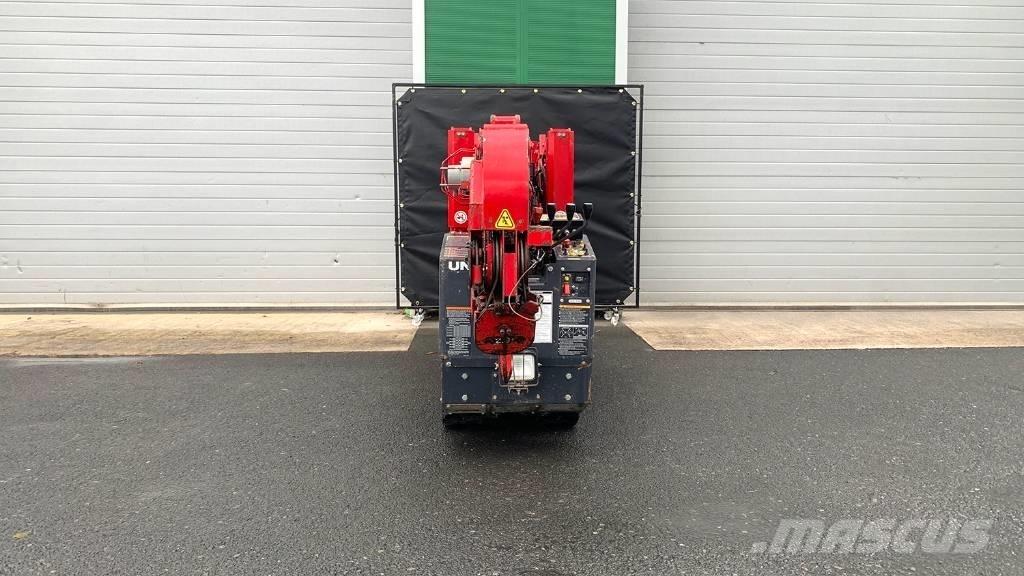 Unic URW 295 Mini dźwigi