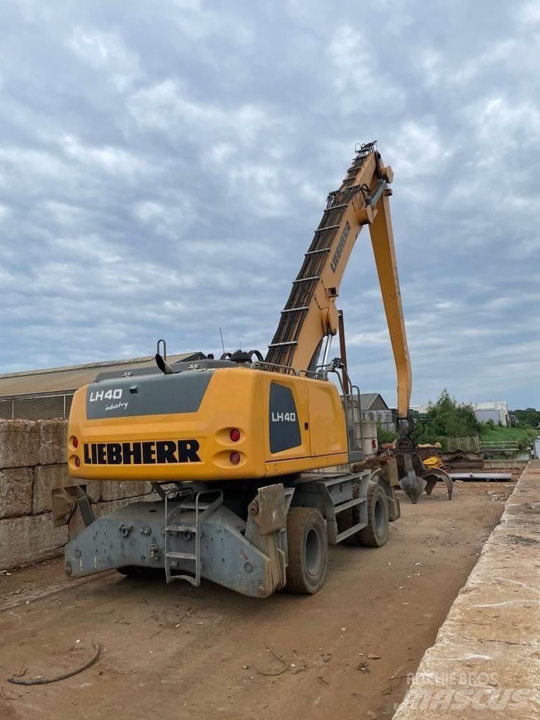 Liebherr LH40M Koparki przeładunkowe