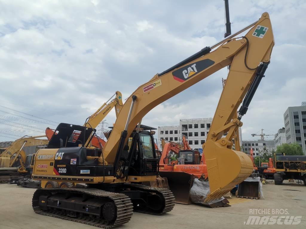 CAT 320 D Koparki gąsienicowe