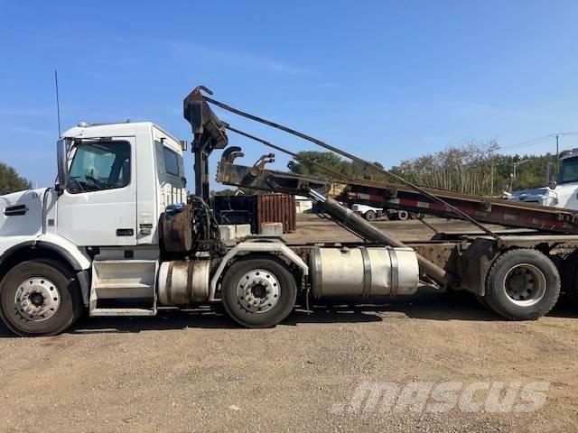 Volvo VHD Ciężarówki z wymienną zabudową