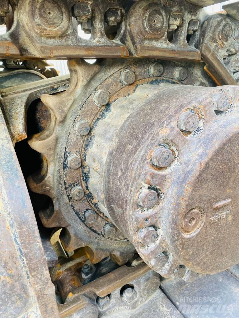 CAT 330 fln Koparki gąsienicowe