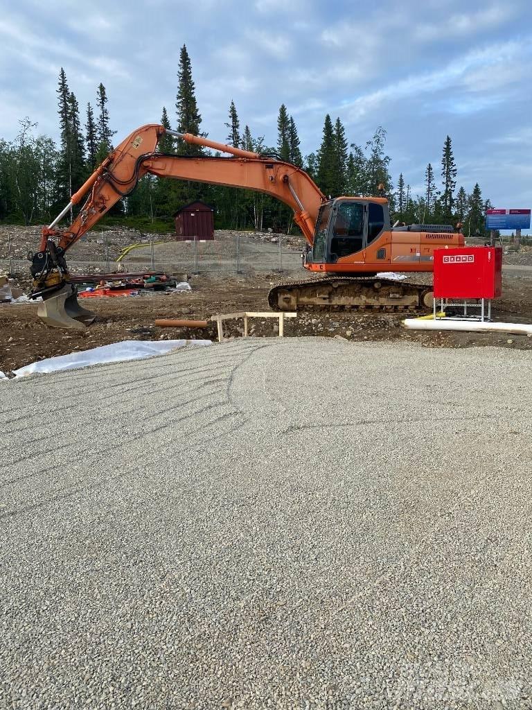 Doosan DX 255 Koparki gąsienicowe