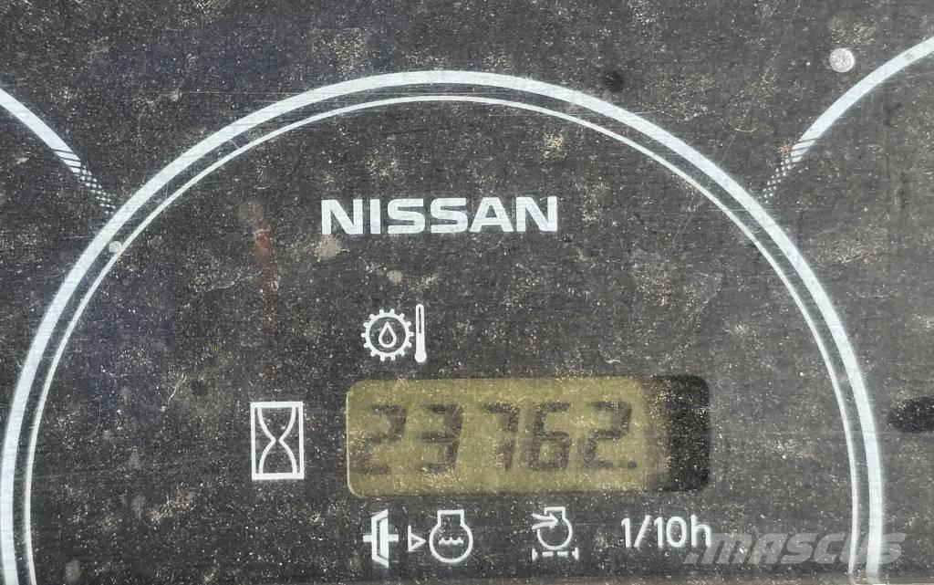 Nissan L01A15 Wózki LPG