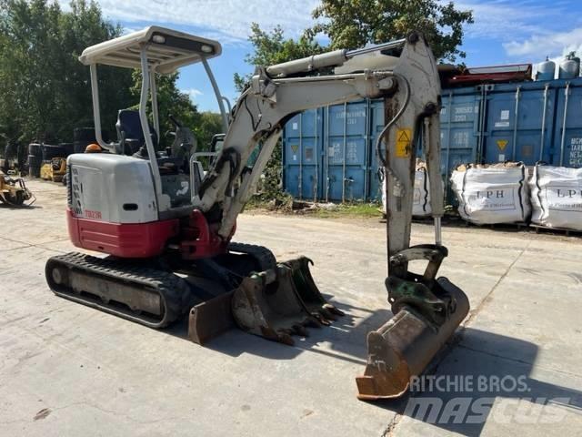 Takeuchi TB23R Minikoparki