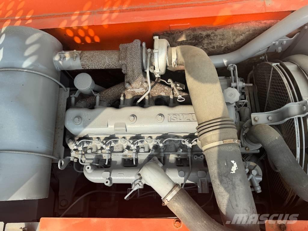 Hitachi ZX 240 Koparki gąsienicowe