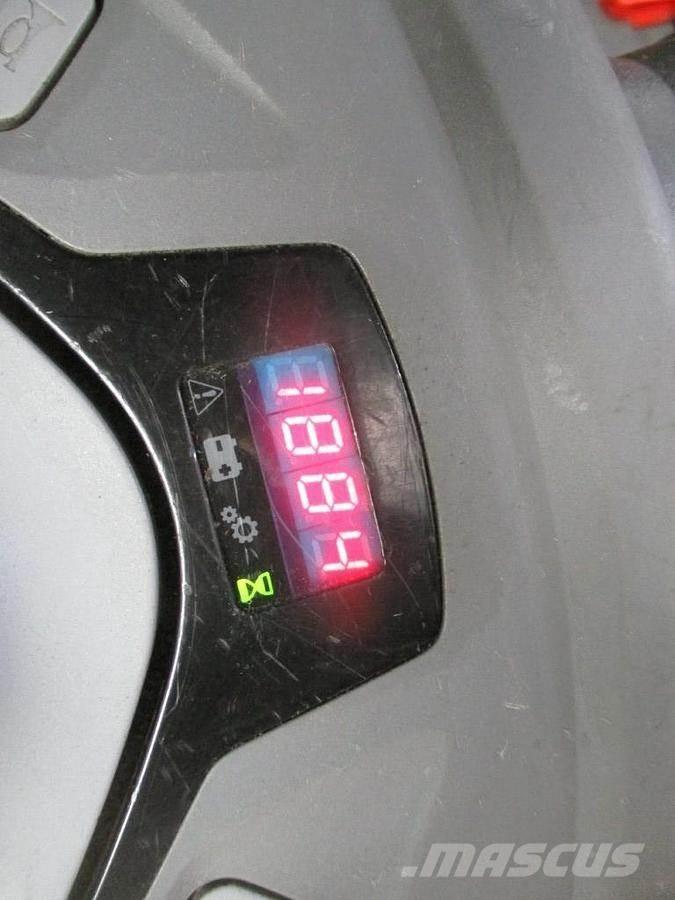 Toyota SPE 120L Wózki widłowe unoszące z dyszlem