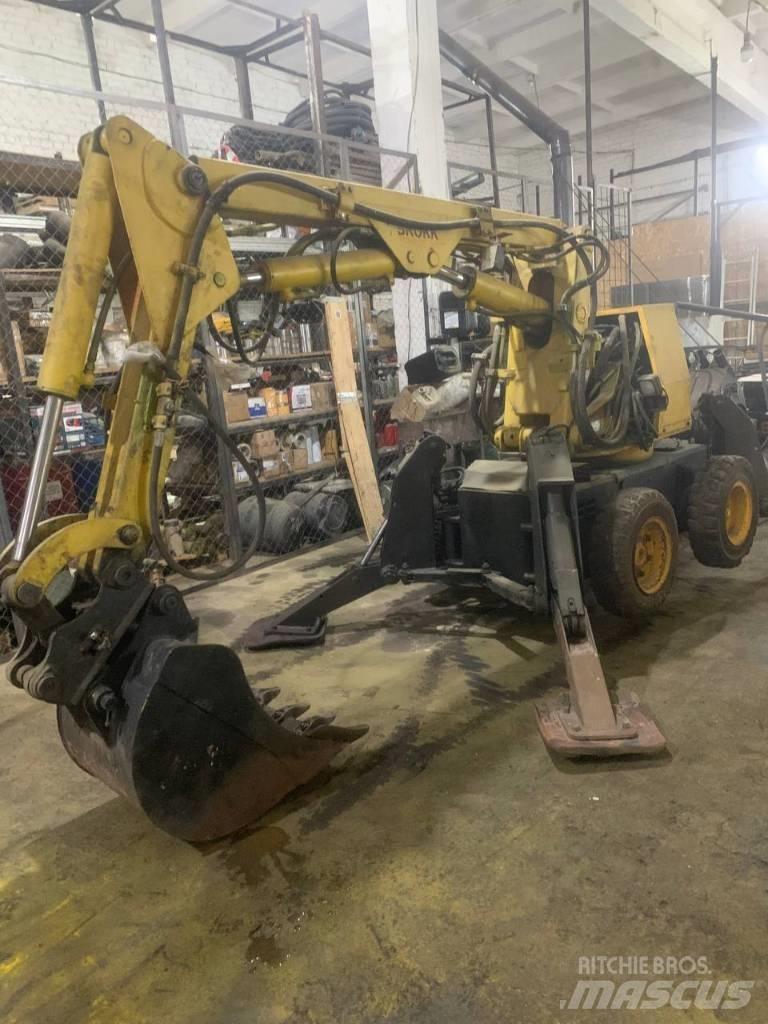 Brokk 250 Minikoparki