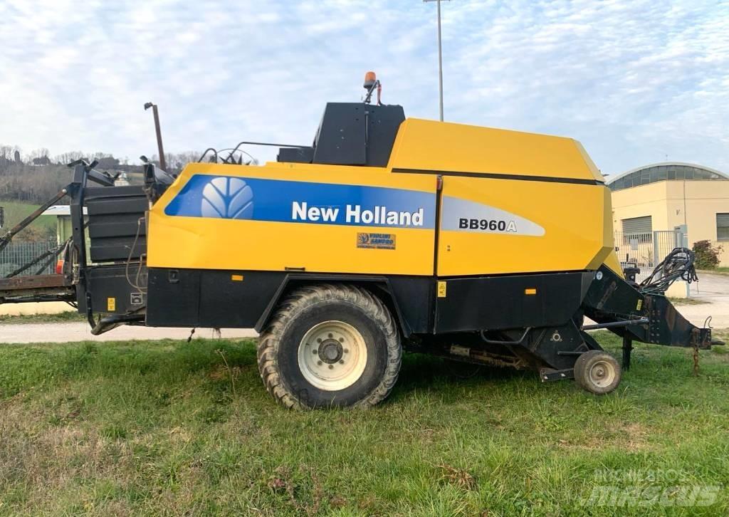 New Holland BB 960 A Prasy kostkujące