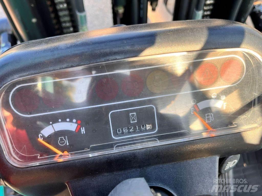 Mitsubishi FD25 Wózki Diesla
