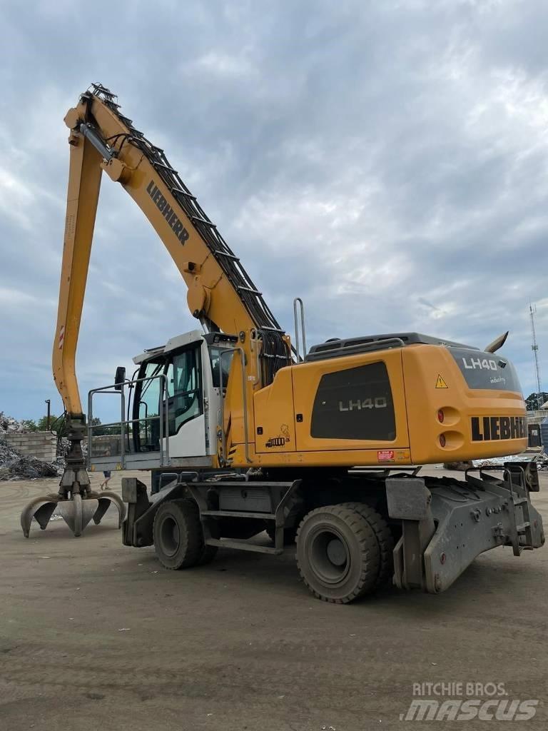 Liebherr LH40M Koparki przeładunkowe