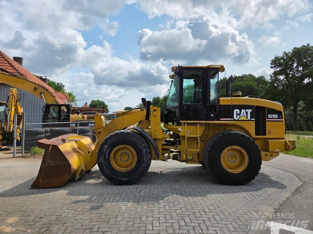 CAT 928G Ładowarki kołowe
