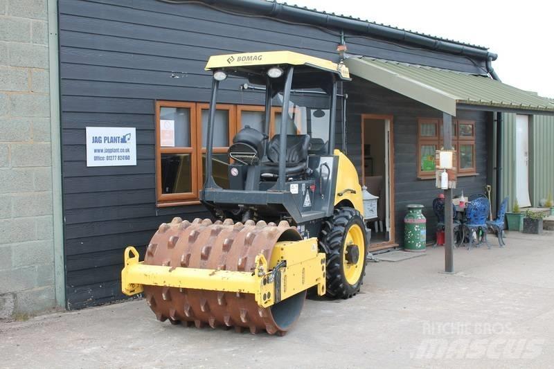 Bomag BW 124 P D H-5 Walce jednobębnowe