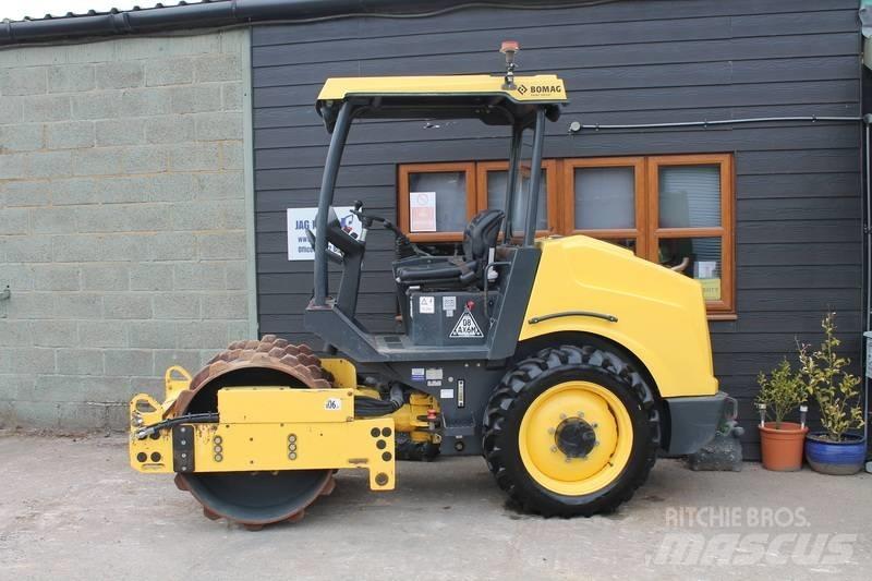 Bomag BW 124 P D H-5 Walce jednobębnowe