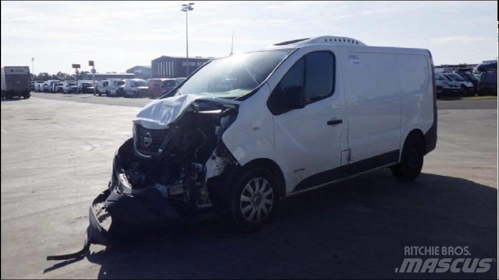 Nissan NV 300 Samochody dostawcze ze skrzynią zamkniętą