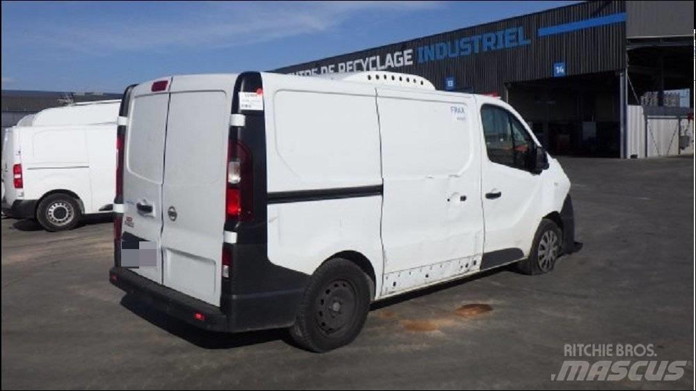 Nissan NV 300 Samochody dostawcze ze skrzynią zamkniętą