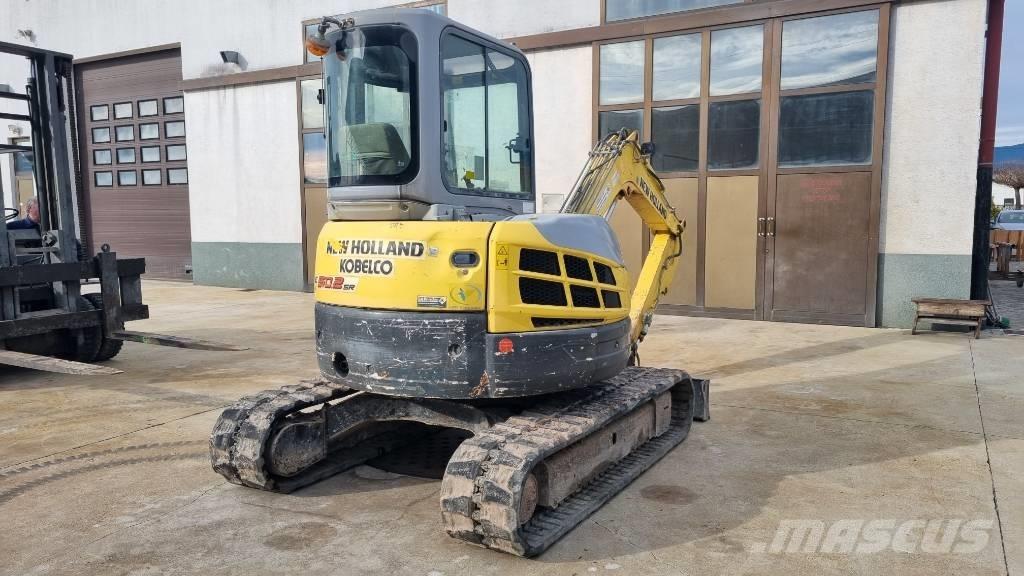 New Holland E 50.2 C Minikoparki