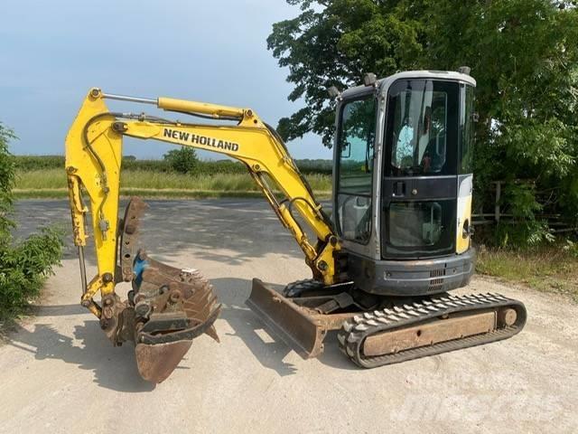 New Holland E 27.2 C Minikoparki