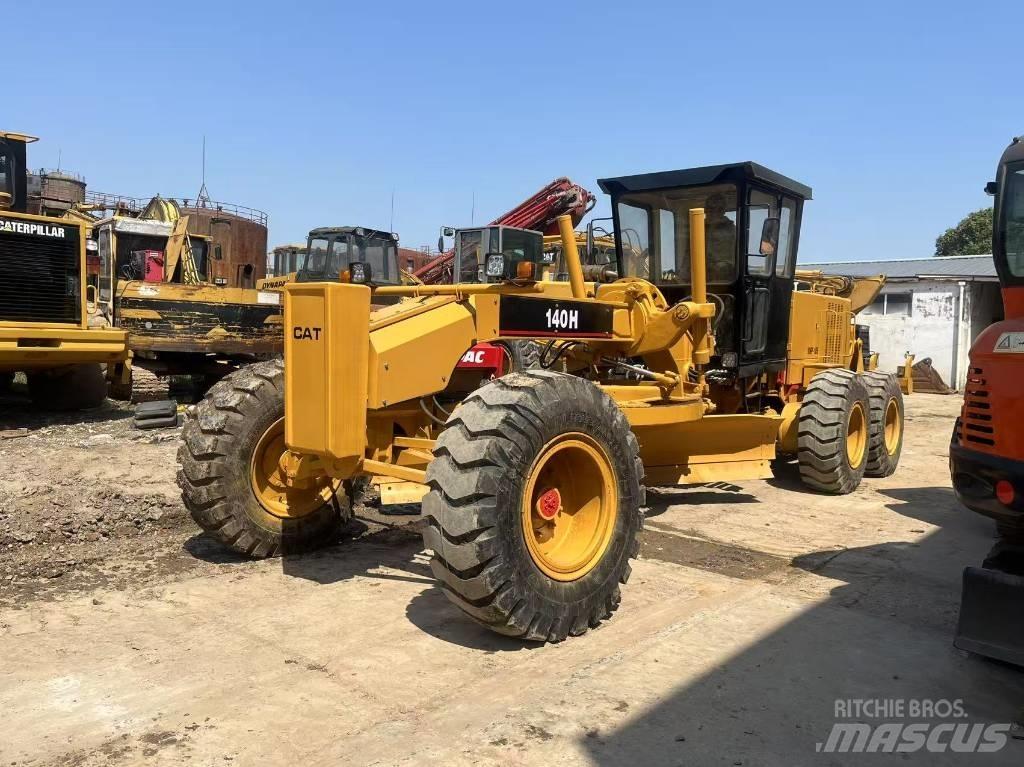 CAT 140 H Równiarki