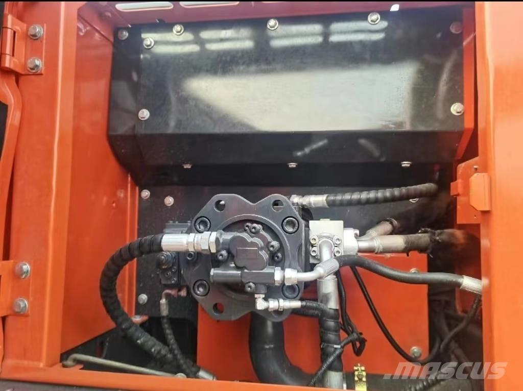 Doosan DX225 Koparki gąsienicowe