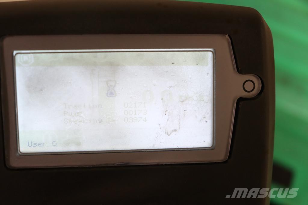 Mitsubishi PBF25N2 Wózki widłowe unoszące