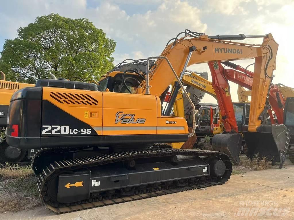 Hyundai R220LC-9S Koparki gąsienicowe