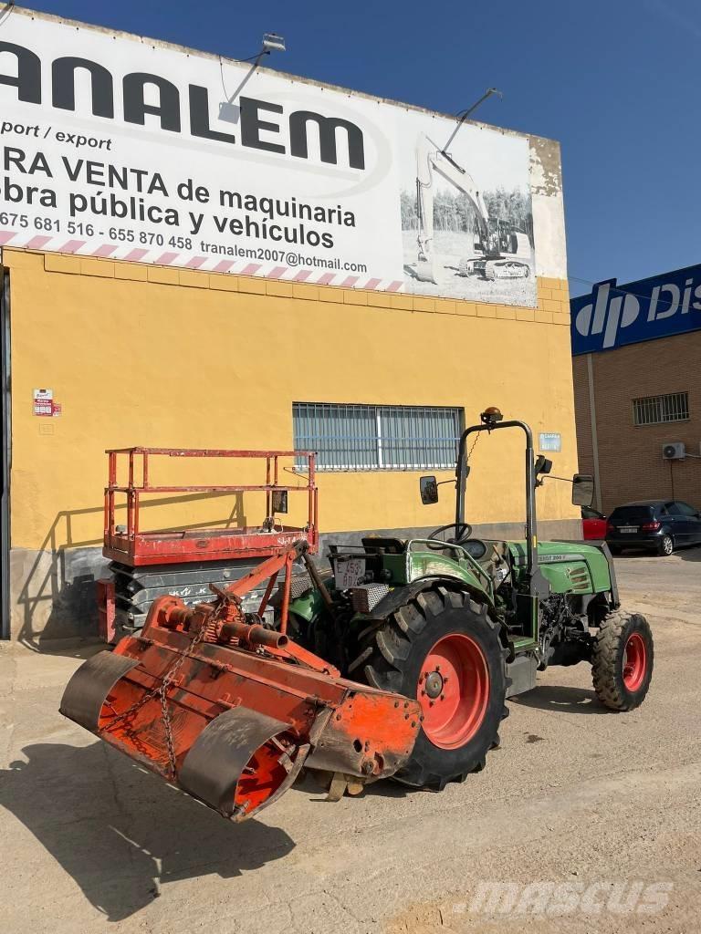 Fendt 208 S Ciągniki rolnicze