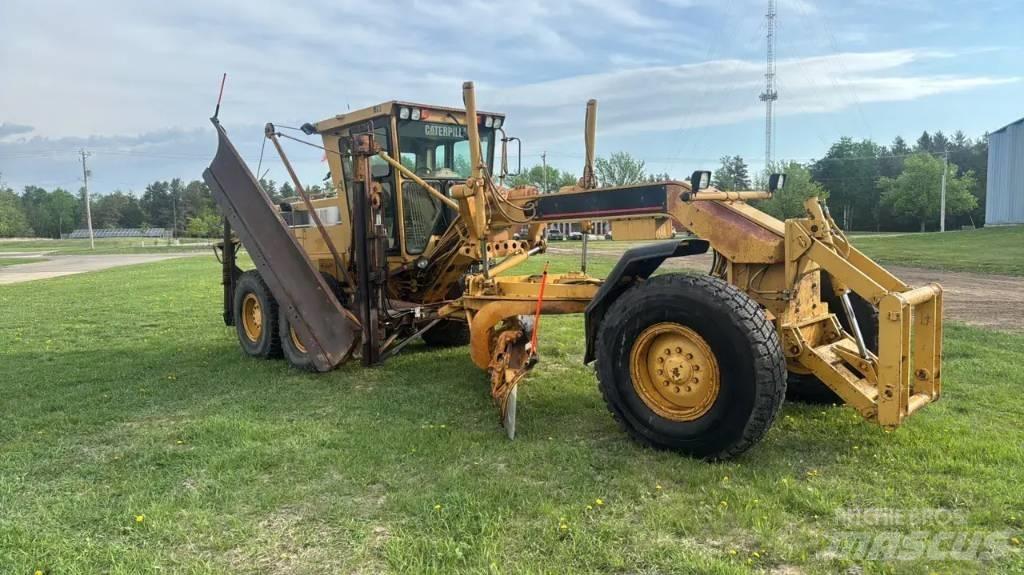 CAT 140 H Równiarki