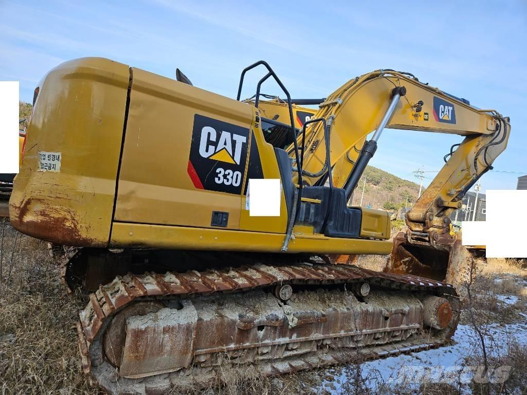 CAT 330 Koparki gąsienicowe
