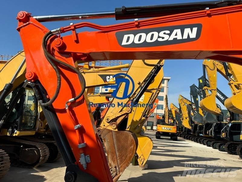 Doosan DX 60 Minikoparki