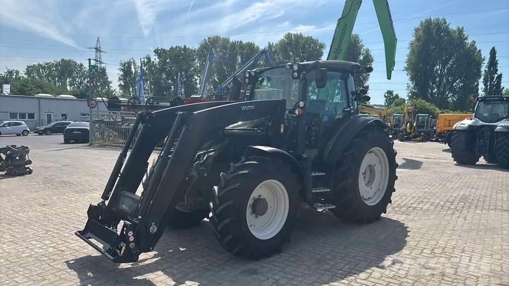 Valtra G135 Ciągniki rolnicze