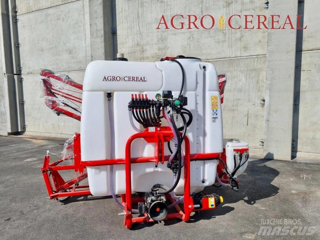 Agromehanika AM-1,2 Opryskiwacze zaczepiane