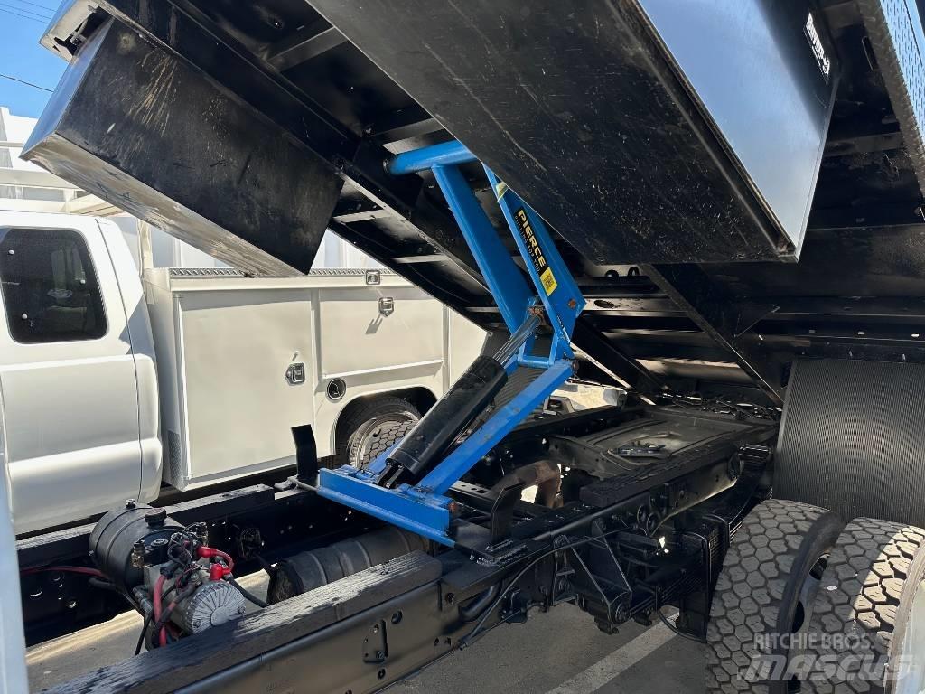 Ford F 550 SD Pojazdy komunalne