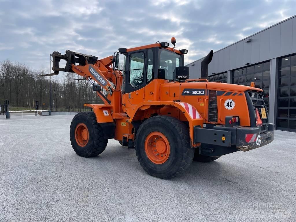 Doosan DL 200 Ładowarki kołowe